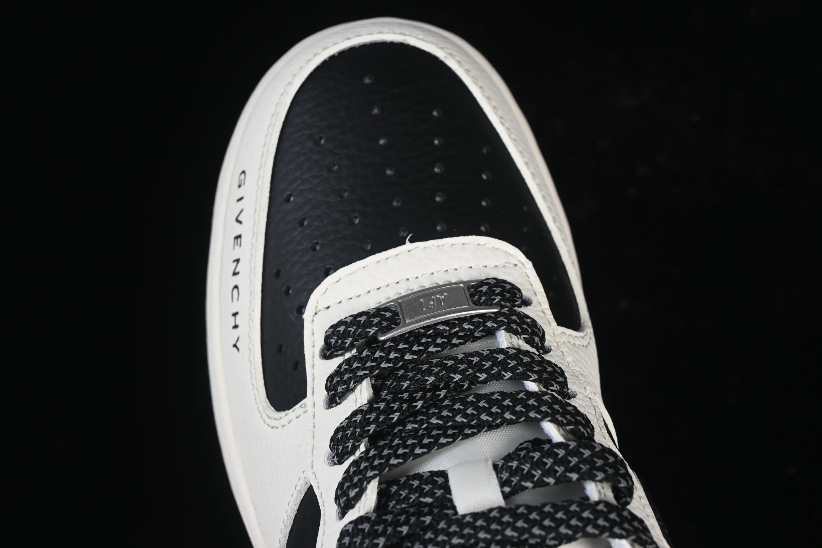 All categories Nk Air Force 1 Air Force series Nk Air Force 1 Low Air Force low top Nike Air Force 1'07 Low Givenchy joint dark blue skyline Air Force 1 low top casual sneakers JP8028-002